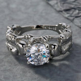 Anel caveira diamante