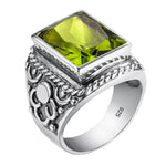 Anel de peridoto grande