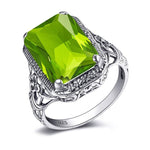 Anel de peridoto de luxo
