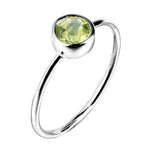 Anel fino de peridoto