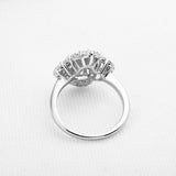 Anel flor ouro branco diamantes