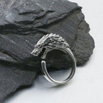 Anel lobo feminino