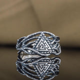 Anel prateado valknut