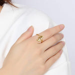 Anel serpente dourado