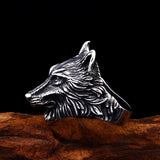Anel sinete cabeça de lobo