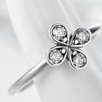 Anel trevo de diamante