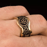 Anel valknut rúnico em bronze