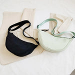 Bolsa de cintura compacta para mulher