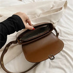 Bolsa de cintura de couro para mulher