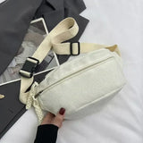 Bolsa de cintura em veludo bege