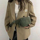 Bolsa de cintura em veludo