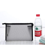 Bolsa de maquilhagem triangular
