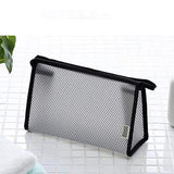 Bolsa de maquilhagem triangular preto