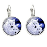 Brincos lobo da sorte branco