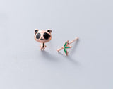 Brincos panda original cor ouro rosa