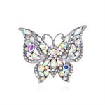 Broche borboleta com diamantes branco