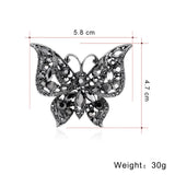 Broche borboleta com diamantes