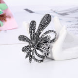 Broche vintage flor preto