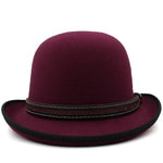 Chapéu coco antigo vermelho escuro