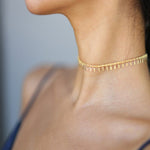 Colar choker dourado título por defeito