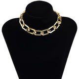 Colar choker em corrente ouro