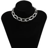Colar choker em corrente prata