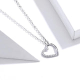 Colar coração com diamantes valor por defeito título