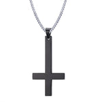 Colar cruz de são pedro preto