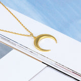 Colar de lua em metal