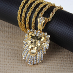 Colar leão com diamantes valor por defeito título