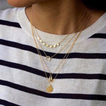 Colar retro sol dourado valor por defeito título