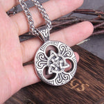 Colar triquetra