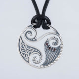 Colar triskelion prata valor por defeito título