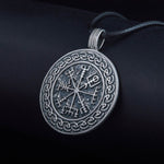 Colar vegvísir prateado valor por defeito título