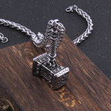 Colar viking símbolo do martelo