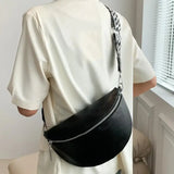 Elegante bolsa de cintura grande