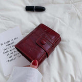 Estojo de maquilhagem feminino vermelho