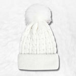 Gorro branco com pompon título por defeito