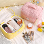 Necessaire almofadada grande