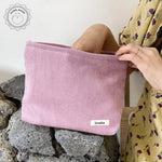 Necessaire aveludada cor-de-rosa