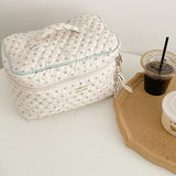 Necessaire branco grande para mulher branco