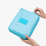 Necessaire menina azul