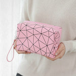 Necessaire para mulher moderna cor-de-rosa