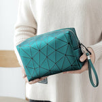 Necessaire para mulher moderna verde
