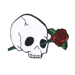 Pin caveira rosa