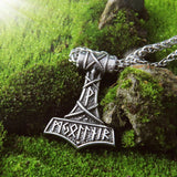 Pingente martelo mjölnir valor por defeito título