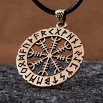 Pingente vegvísir em bronze valor por defeito título