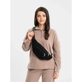 Pochete acolchoada preto