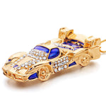 Porta-chaves dourado para carro azul