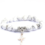 Pulseira com cruz e pérolas naturais branco